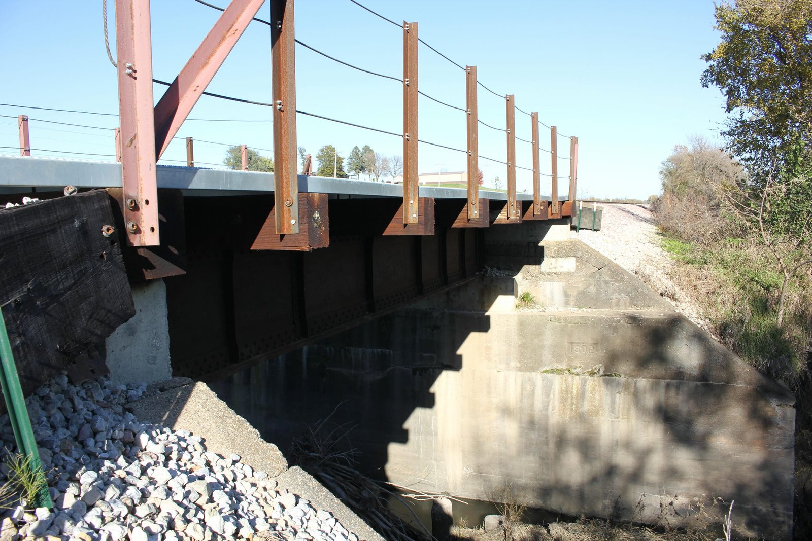 Main span